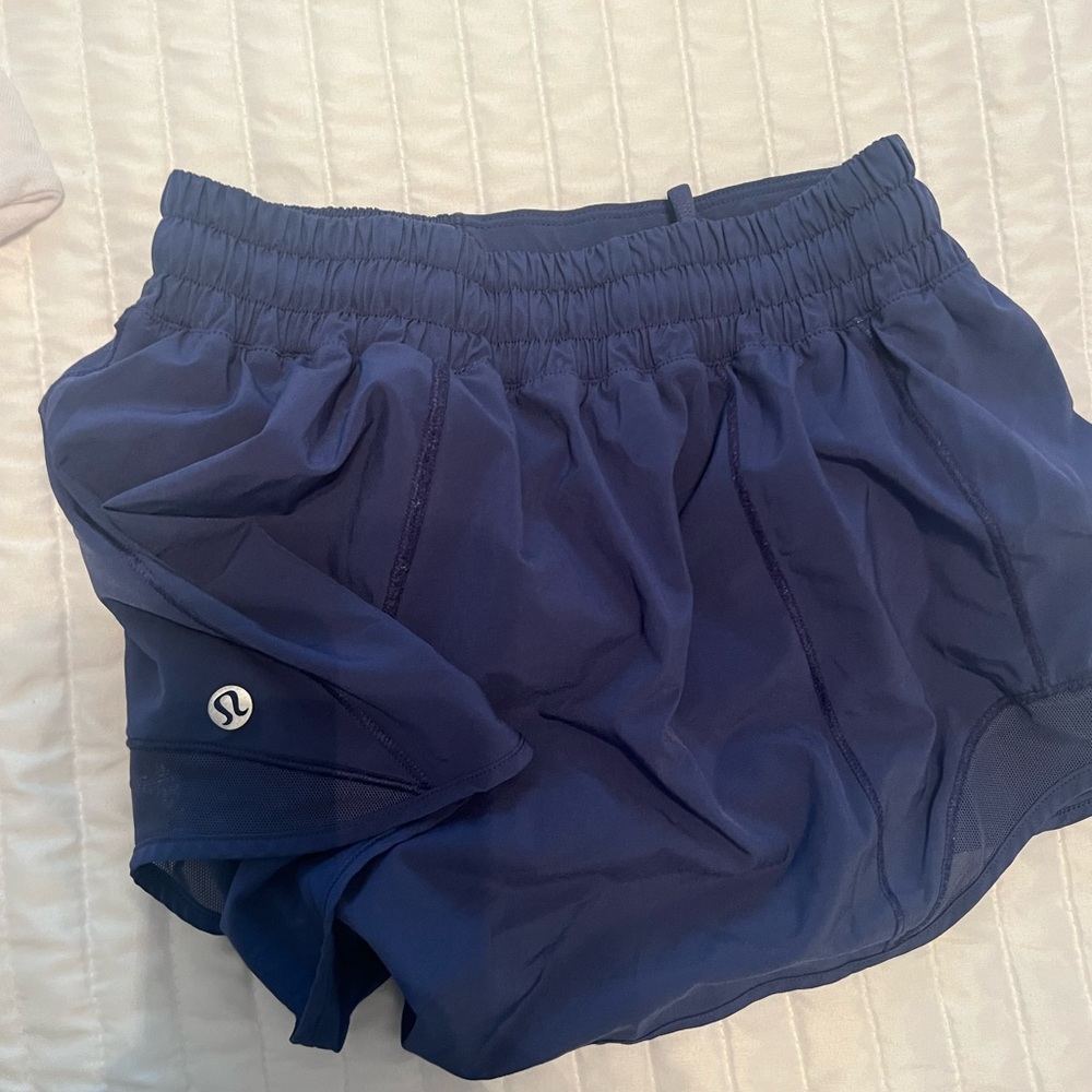 size 2 lulu shorts